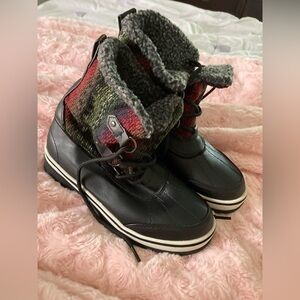 Plaid Winter Boots with Black and Gray Accents